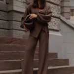 ELEGANCKI DWUCZĘŚCIOWY KOMPLET DZIANINOWY SIENNA  BRĄZ PRODUKT POLSKI