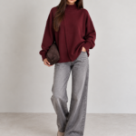SWETER DAMSKI HARMONY Z OZDOBNYM ZAKŁADANYM PRZODEM BORDO